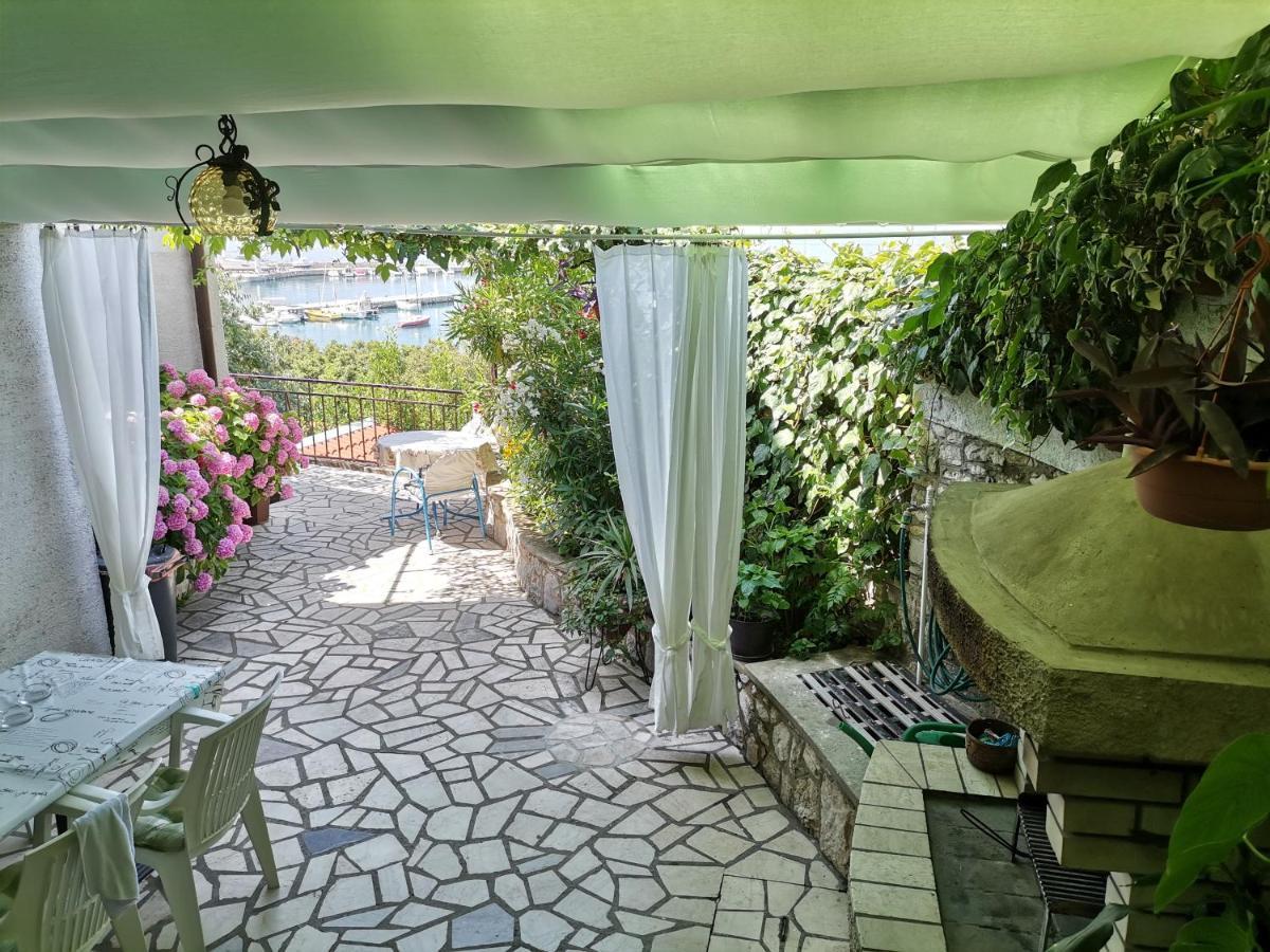 Holiday House Belavista Novi Vinodolski Exterior photo